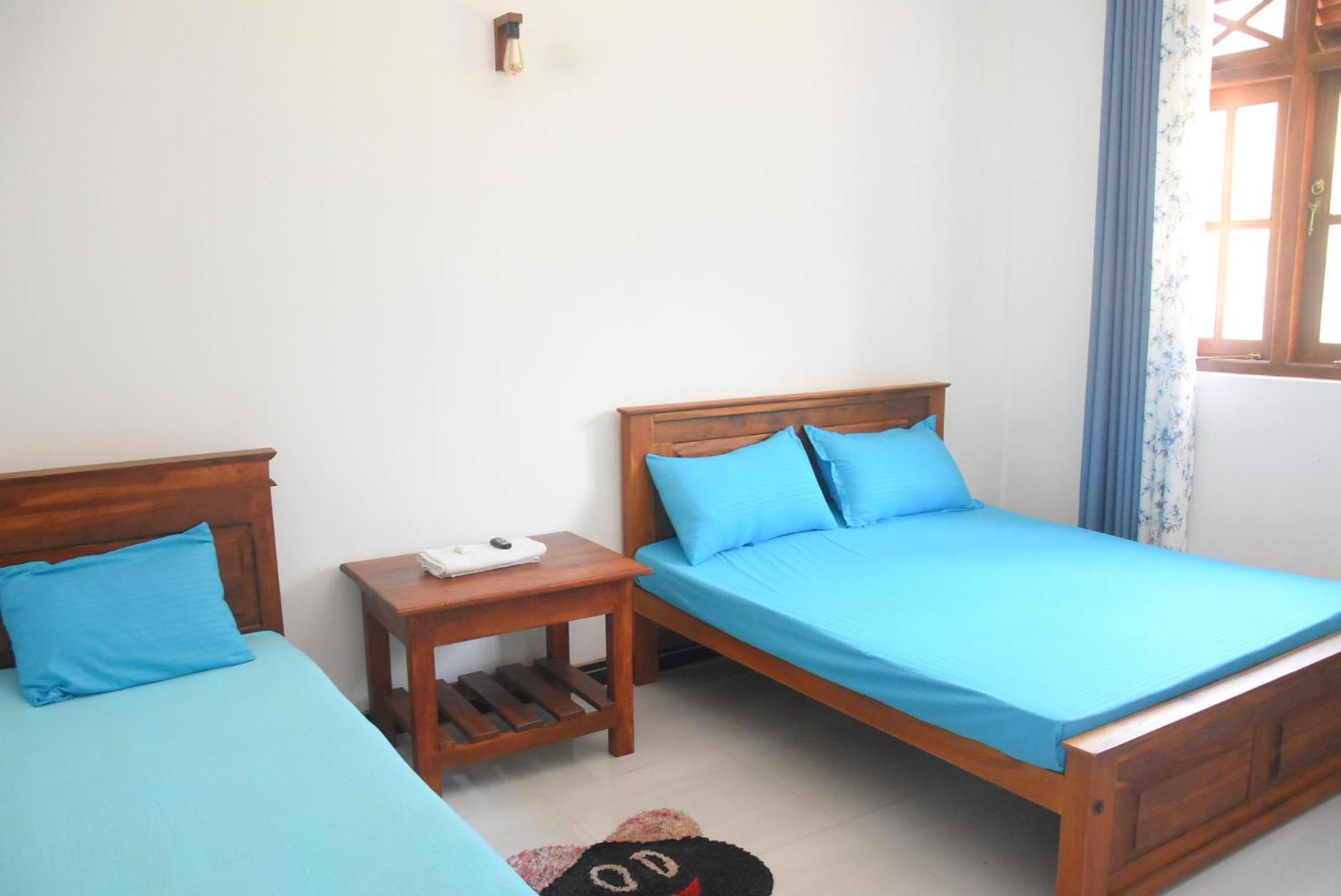 Silverline Guest House Anuradhapura Kültér fotó