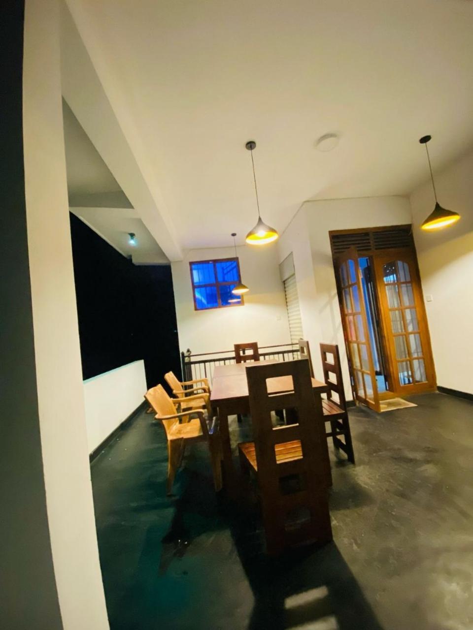 Silverline Guest House Anuradhapura Kültér fotó